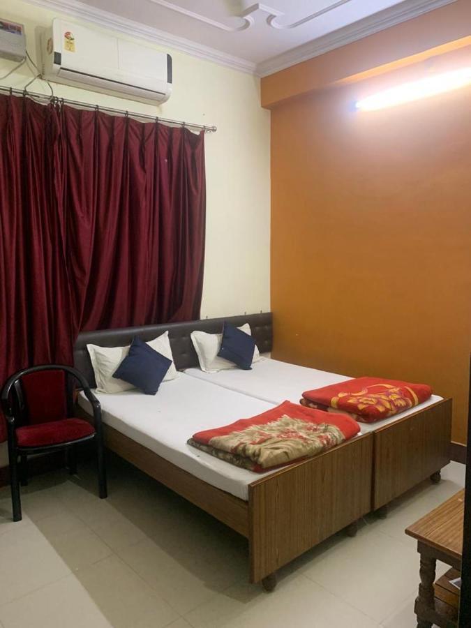 Narendra Guest House Kakarmatha Exteriér fotografie